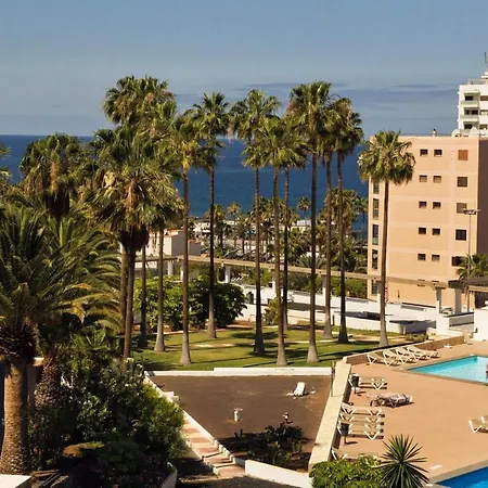 Bright With Ocean View Apartment *